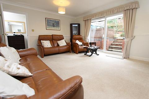 2 bedroom detached bungalow for sale, Greatfield Road, Kidderminster, DY11