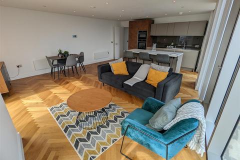 2 bedroom apartment to rent, Deansgate Square, Owen Street, Manchester