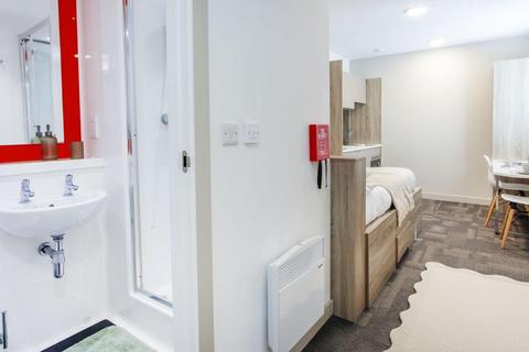 undefined, Kings Road, Reading RG1