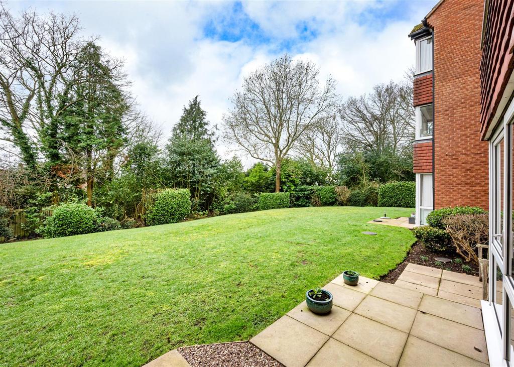 15 Beechwood Court-07.jpg