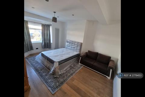 undefined, Blacklands Road, London, SE6