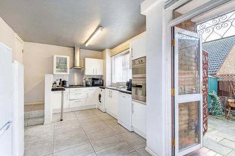 undefined, Brownlow Road, London E8