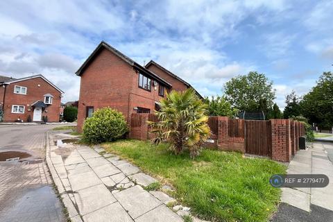2 bedroom semi-detached house to rent, Tweedsdale Close, Whitefield, Manchester, M45