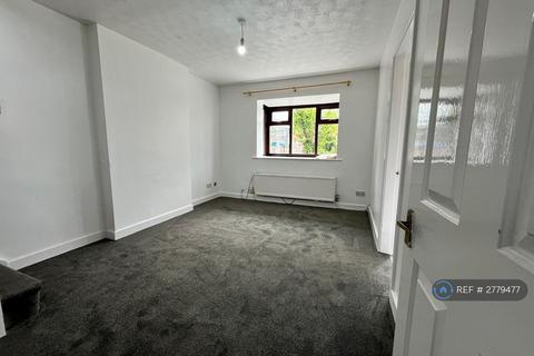 2 bedroom semi-detached house to rent, Tweedsdale Close, Whitefield, Manchester, M45