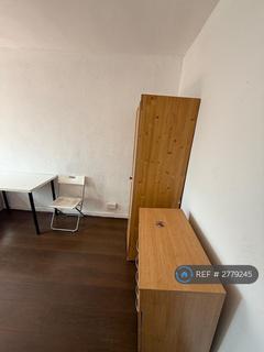 undefined, Bigland Street, Shadwell, London, E1