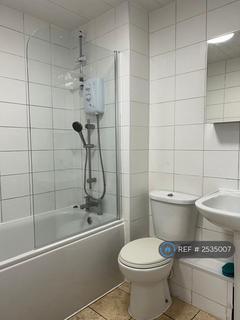 2 bedroom flat to rent, Sutton House, London, N21
