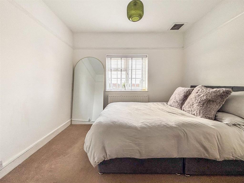 Bed 2