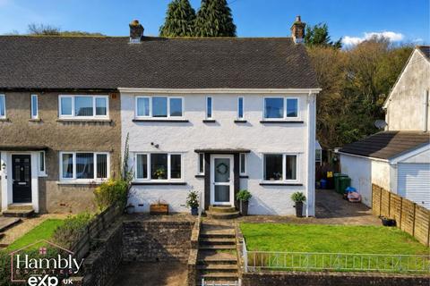 3 bedroom semi-detached house for sale, Sycamore Road South, Pontypool NP4