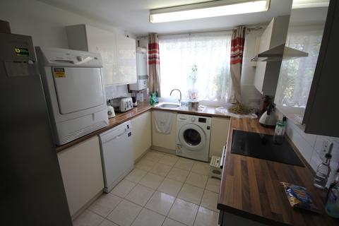 undefined, Greatfields Drive, Uxbridge, UB8