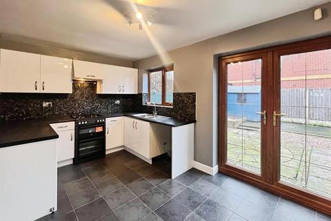 undefined, Finkle Street, Doncaster DN5