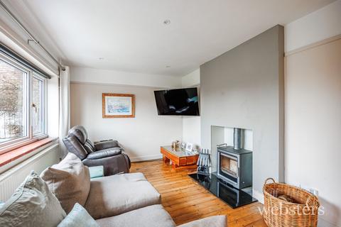 3 bedroom detached house for sale, Ipswich Road, Norwich NR4
