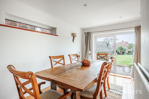 3 bedroom detached house for sale, Ipswich Road, Norwich NR4