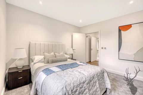 2 bedroom apartment to rent, Old Oak House, London