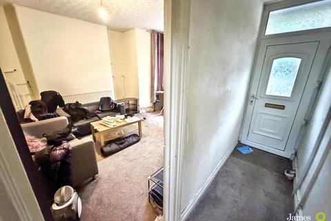 6 bedroom terraced house for sale, Broadway, Pontypridd CF37