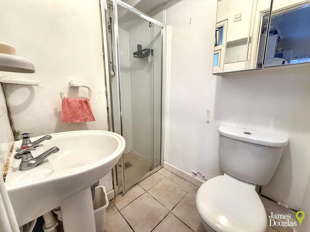 ST1 En Suite