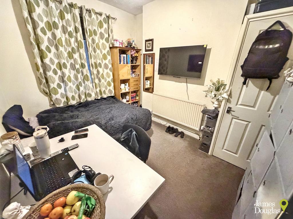 Bed1 (2)