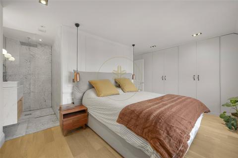 3 bedroom apartment for sale, Gascony Avenue, West Hampstead, London, NW6