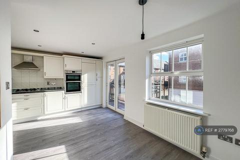 undefined, Empire Walk, Greenhithe, DA9