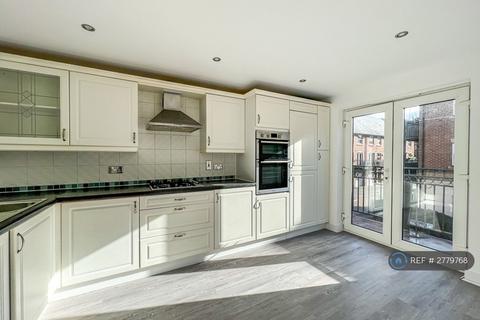 undefined, Empire Walk, Greenhithe, DA9