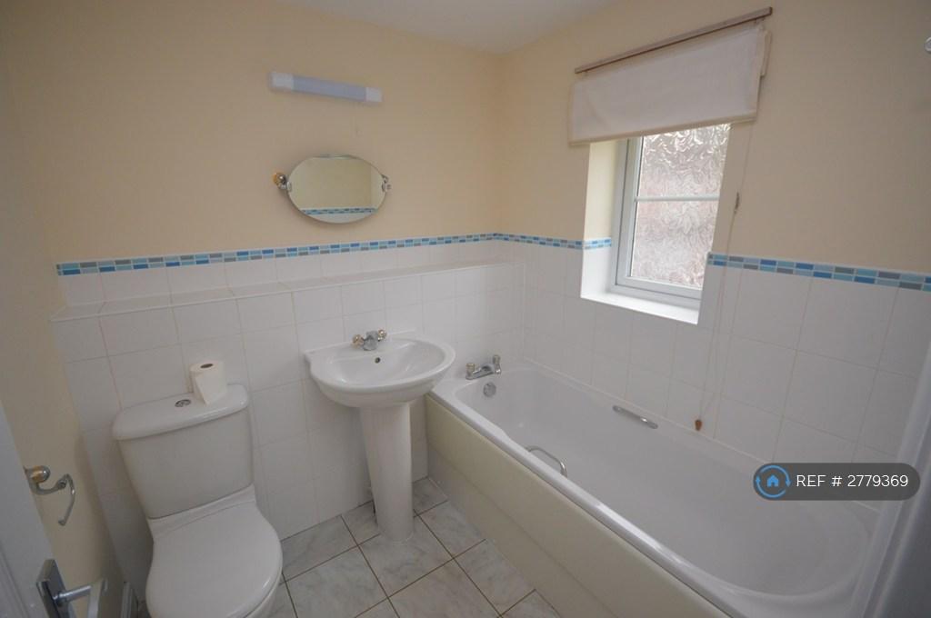 Main Bathroom