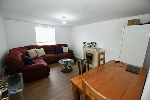 2 bedroom flat for sale, Harvard Grove, Salford, M6