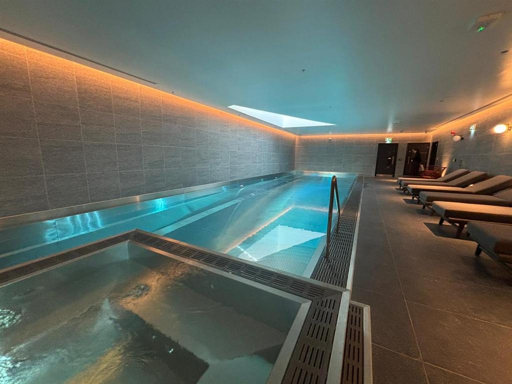 Pool 3.jpg