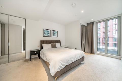 3 bedroom flat to rent, Edgware Road, London W2