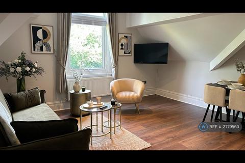 2 bedroom flat to rent, Ullet Road, Liverpool, L17