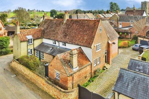 5 bedroom character property for sale, Brook Lane, Flitton, MK45