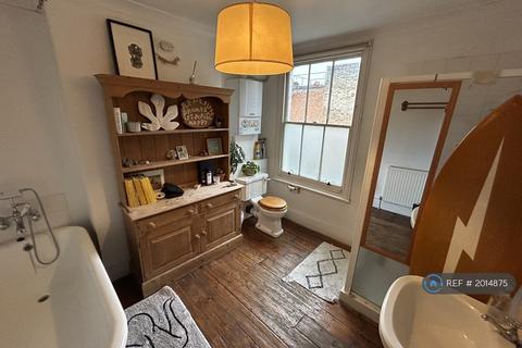 undefined, Nursery Road, London, SW9