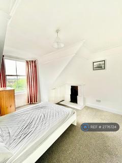 2 bedroom flat to rent, Otago Street, Glasgow, G12