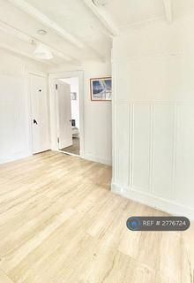 2 bedroom flat to rent, Otago Street, Glasgow, G12