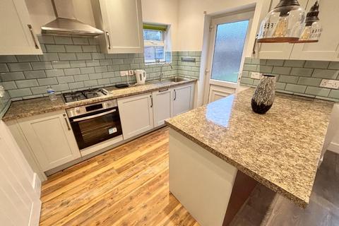 3 bedroom semi-detached house for sale, Highbank Drive, Manchester