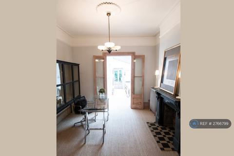 undefined, Shirlock Road, London, NW3