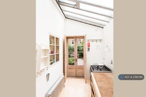 undefined, Shirlock Road, London, NW3