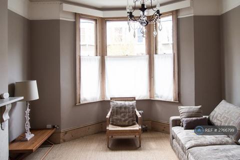 undefined, Shirlock Road, London, NW3