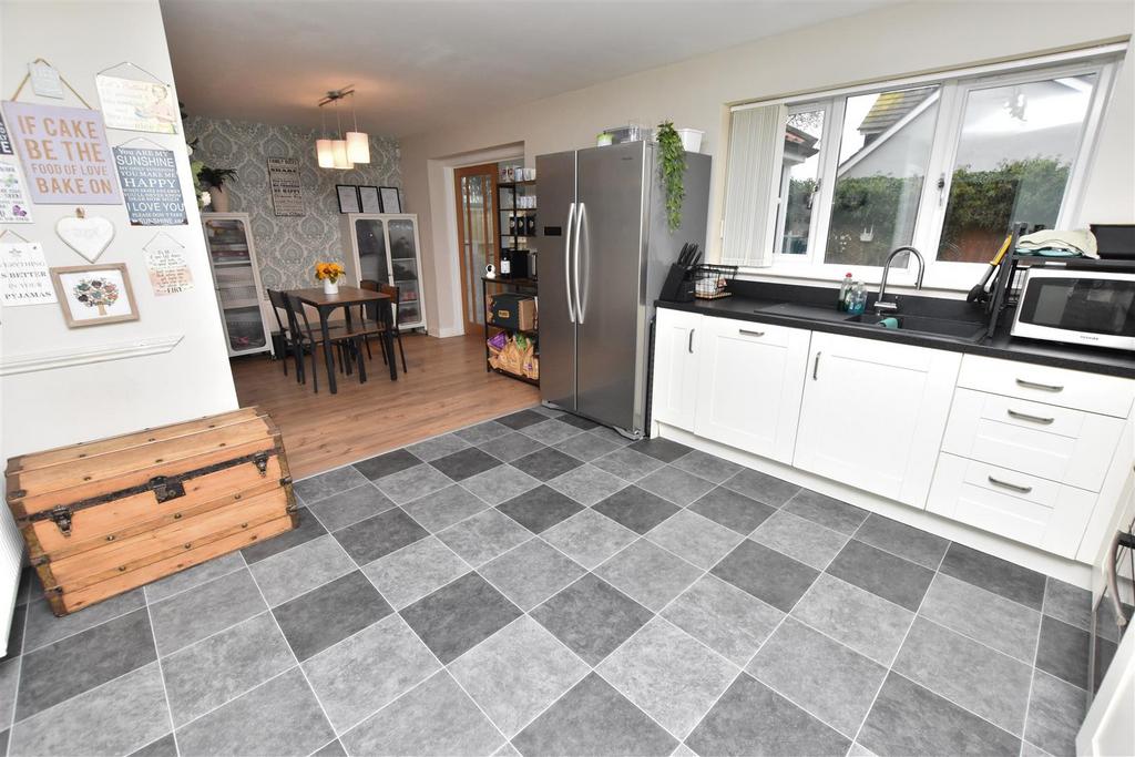 Living kitchen diner