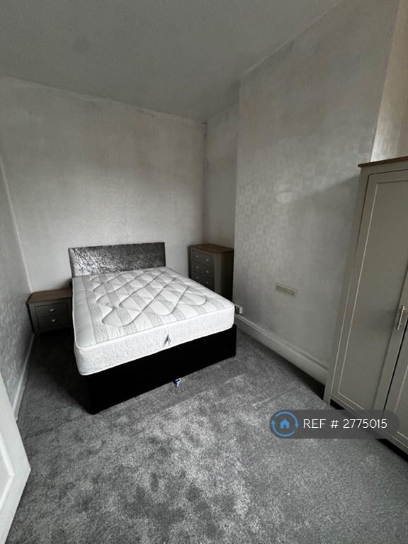Double Bed