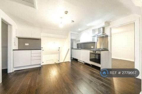 2 bedroom flat to rent, Holmesdale Road, London, SE25