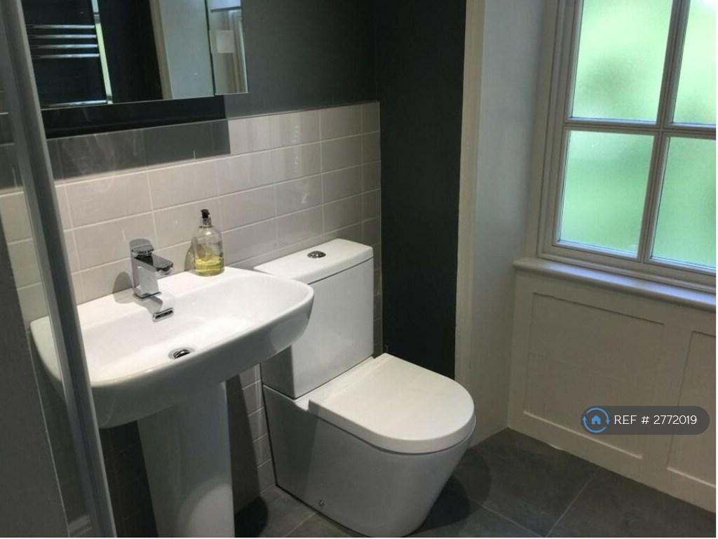 House Shower Room