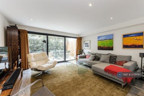 2 bedroom flat to rent, Elephant & Castle, London, SE11