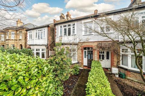 Holmesdale Road, Teddington TW11