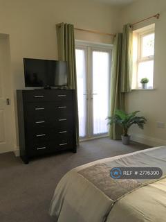 1 bedroom in a house share to rent, Mill Road, Walsall, WS4