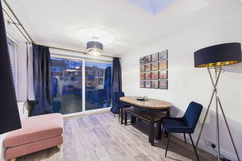 2 bedroom semi-detached bungalow for sale, St. Andrews Close, Margate CT9