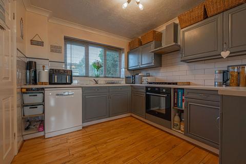 4 bedroom detached house for sale, Badgers Walk, Undy, NP26