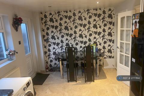undefined, Cove Road, Farnborough, GU14