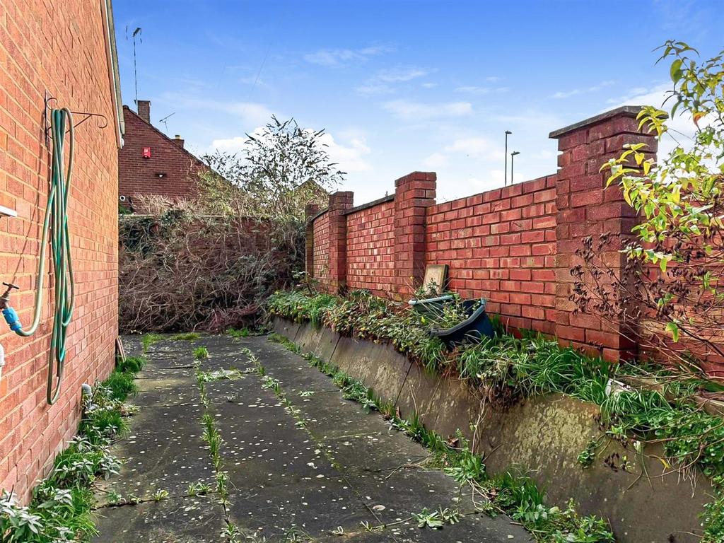 Side Garden