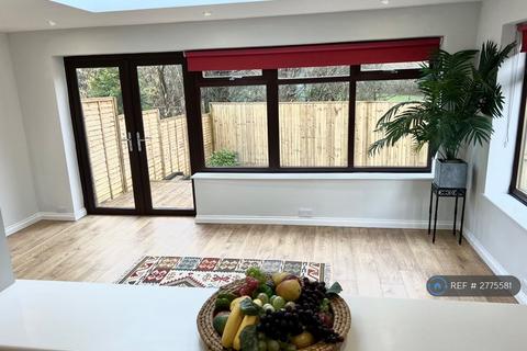 undefined, Brecon Close, Dibden Purlieu, Southampton, SO45