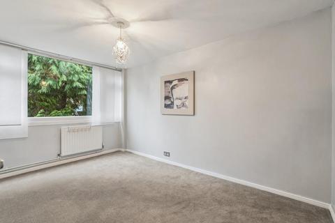 undefined, Leaf Close, Northwood HA6