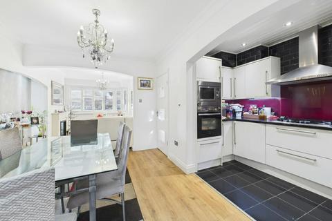 4 bedroom house for sale, Field End Road, Ruislip HA4